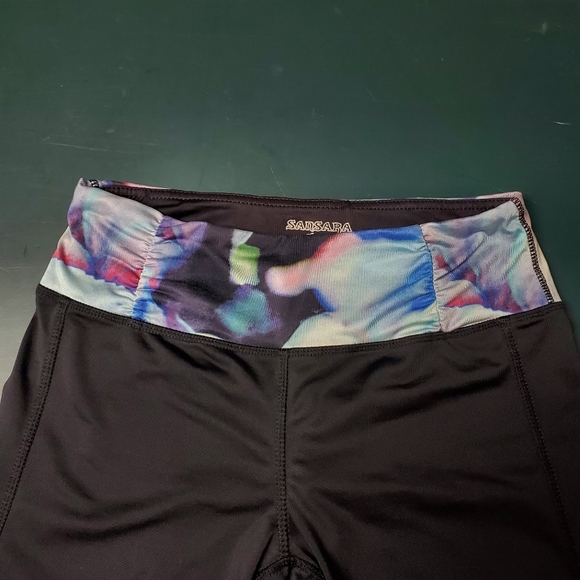 Sansara Yoga Black Mini Leggings - Picture 3 of 6